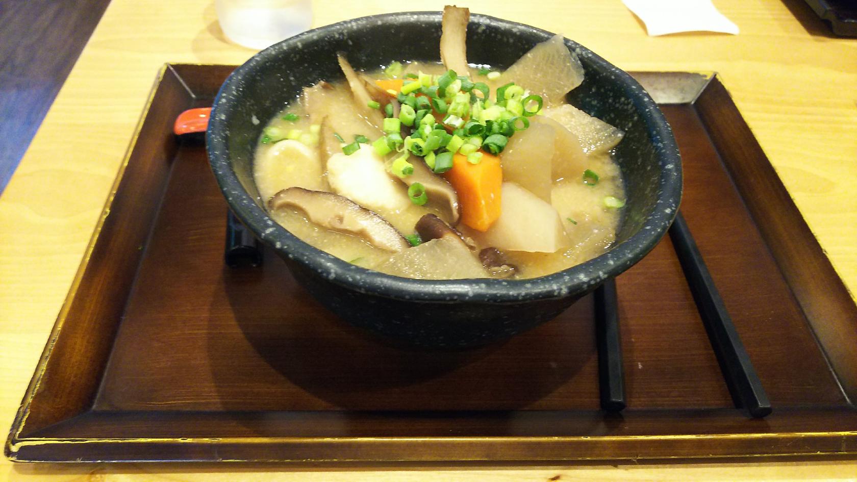 源 駅前店