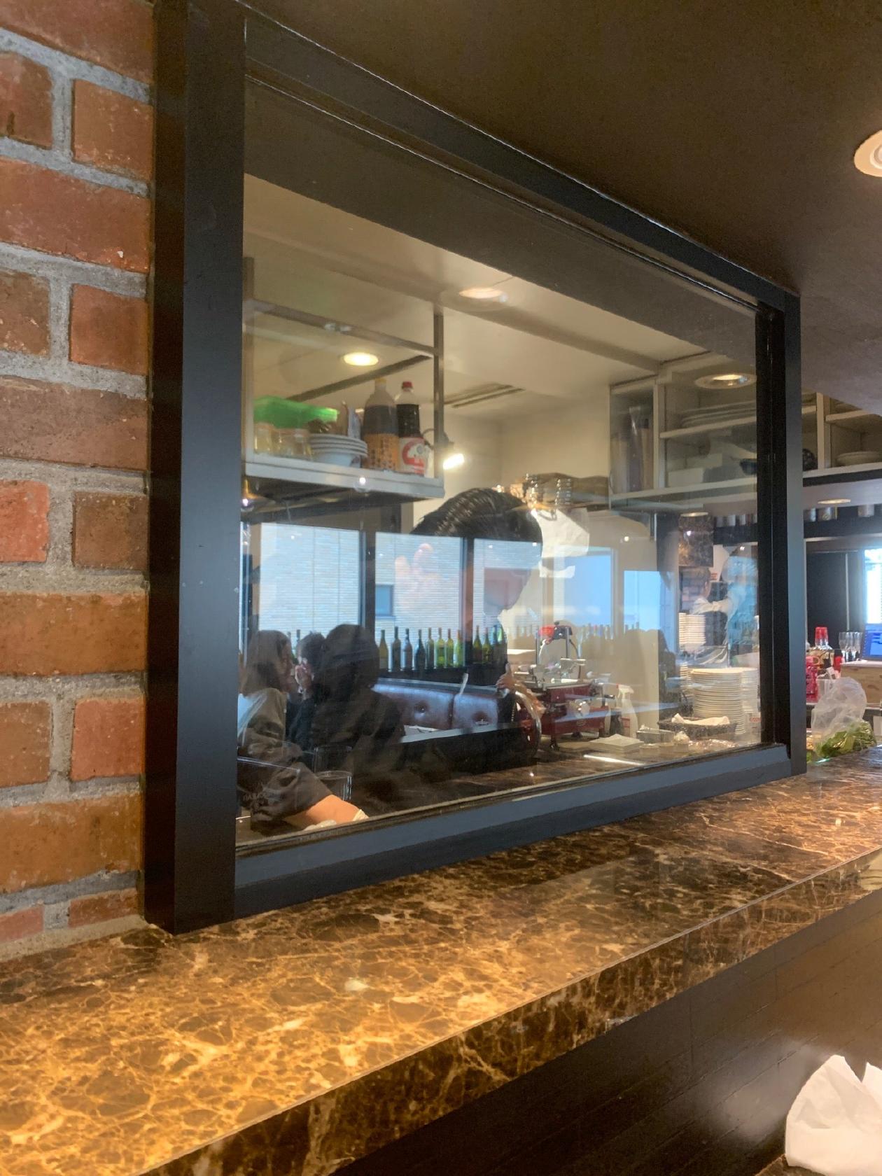 Enoteca e Maiale REGUS 神楽坂