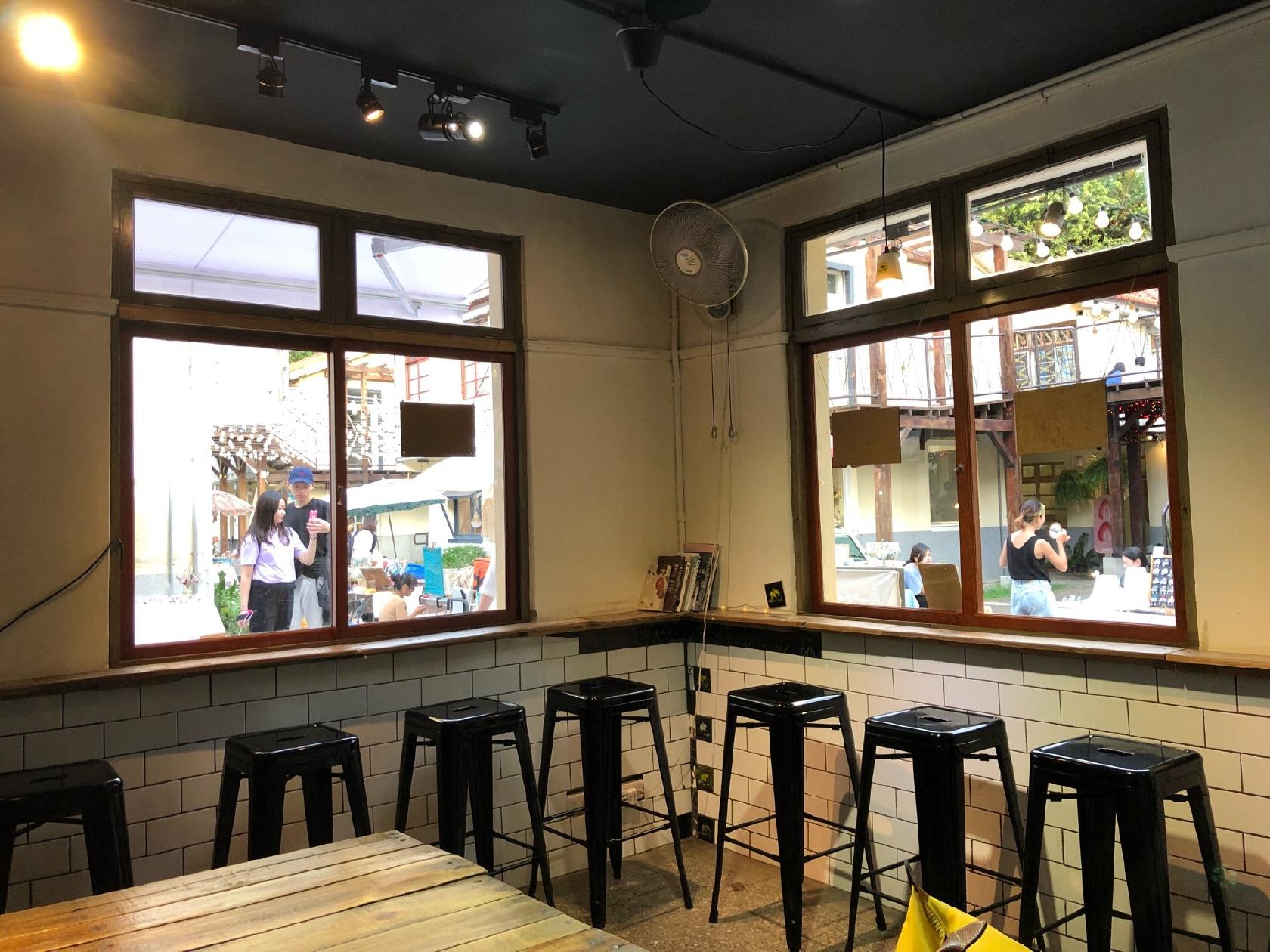Manni Café