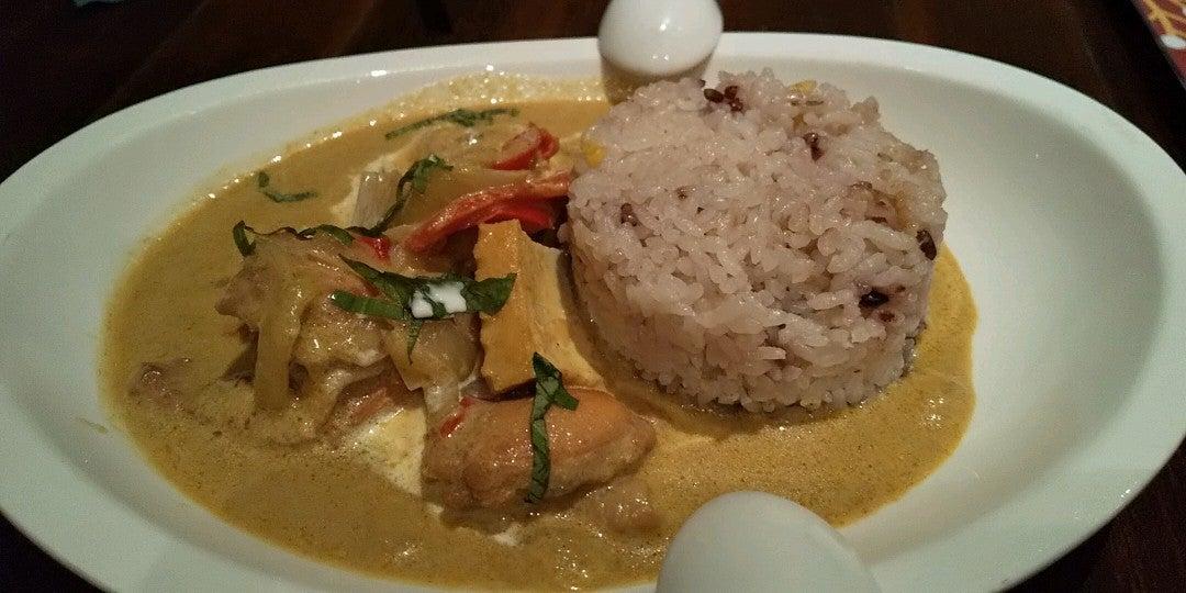 横須賀迷宮ダイニング萬菜 本店