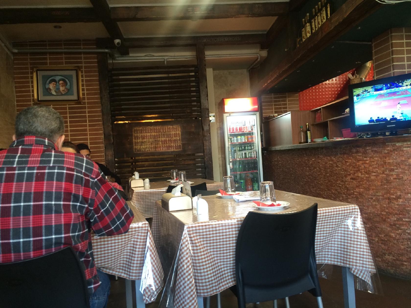 Chelochi Restaurant رستوران چلوچی
