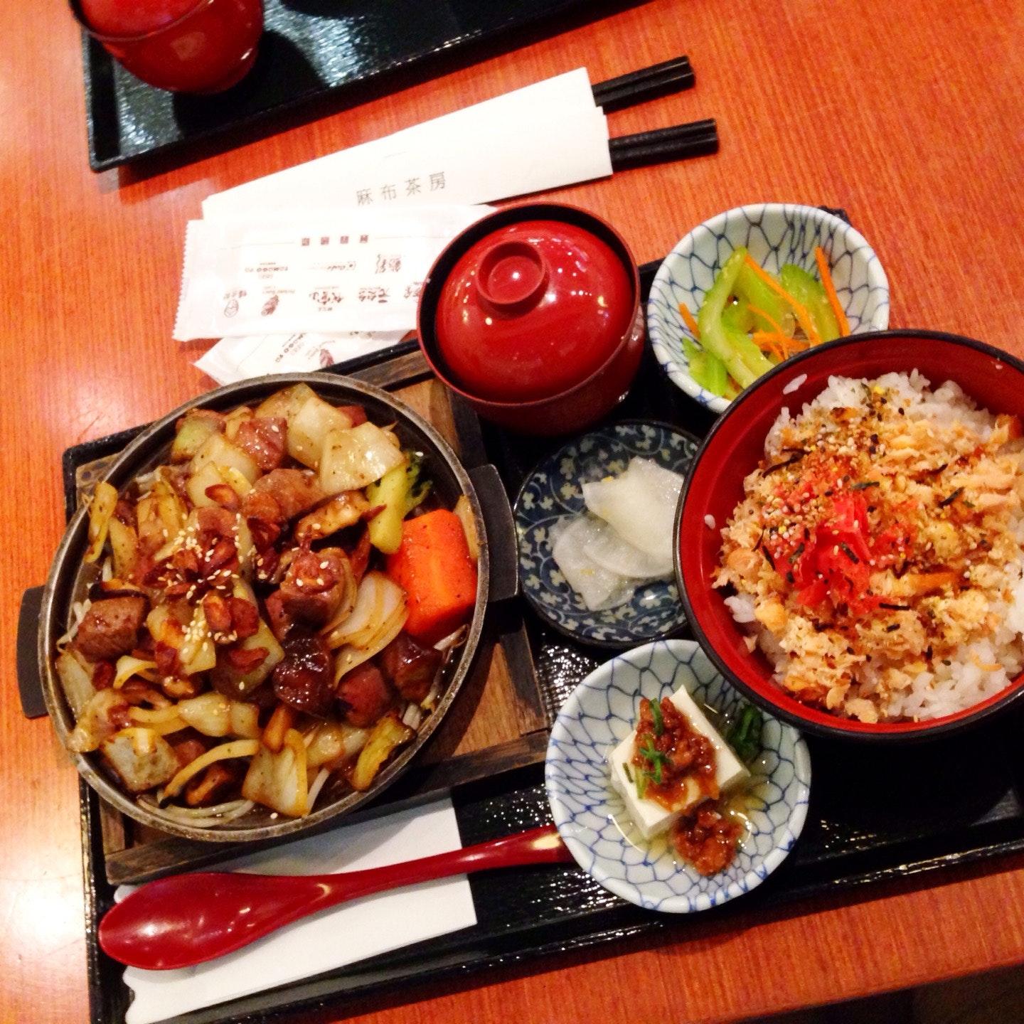 麻布茶房