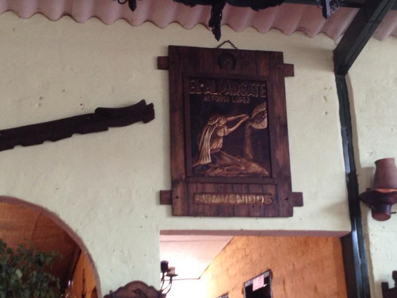 restaurant Platos Típicos Alpargate Tres