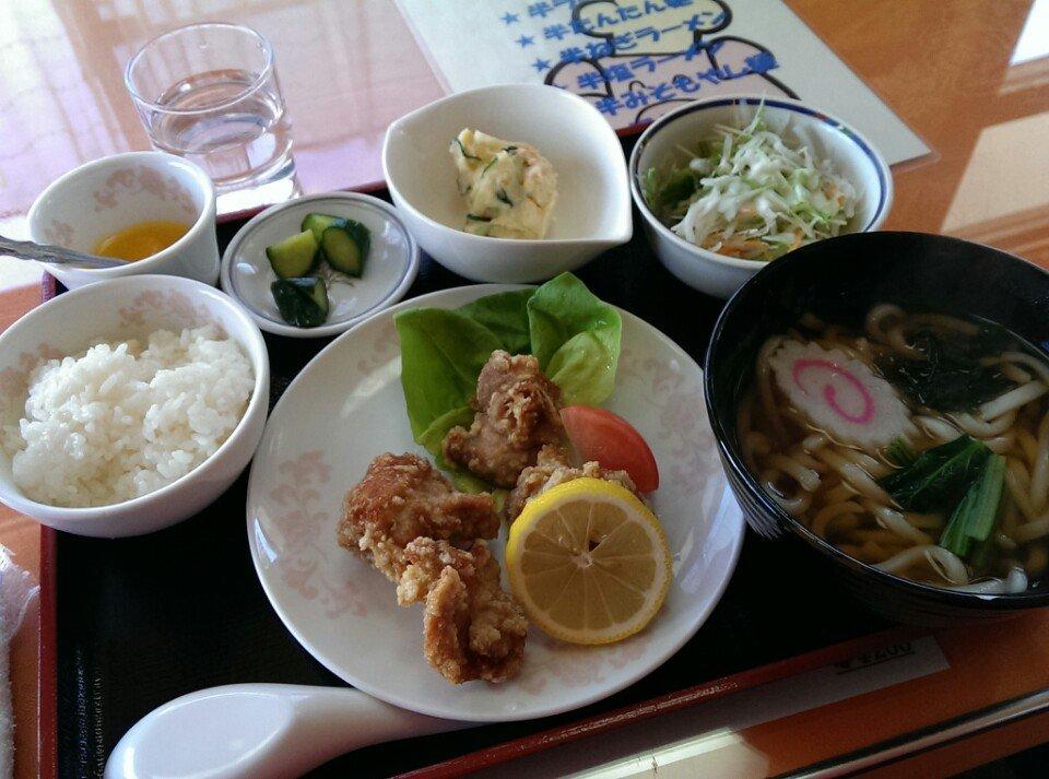とんとん飯店