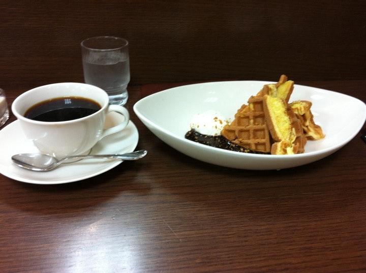 BOOKS & CAFE UCC 大丸札幌店