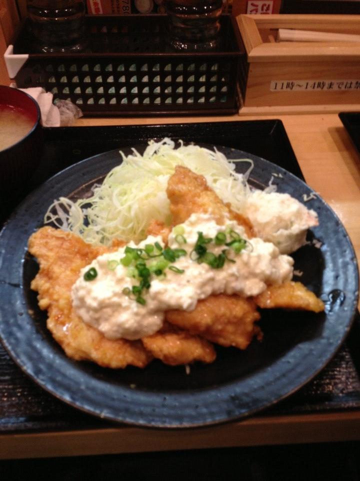 博多うまかもん 唐揚げ市場