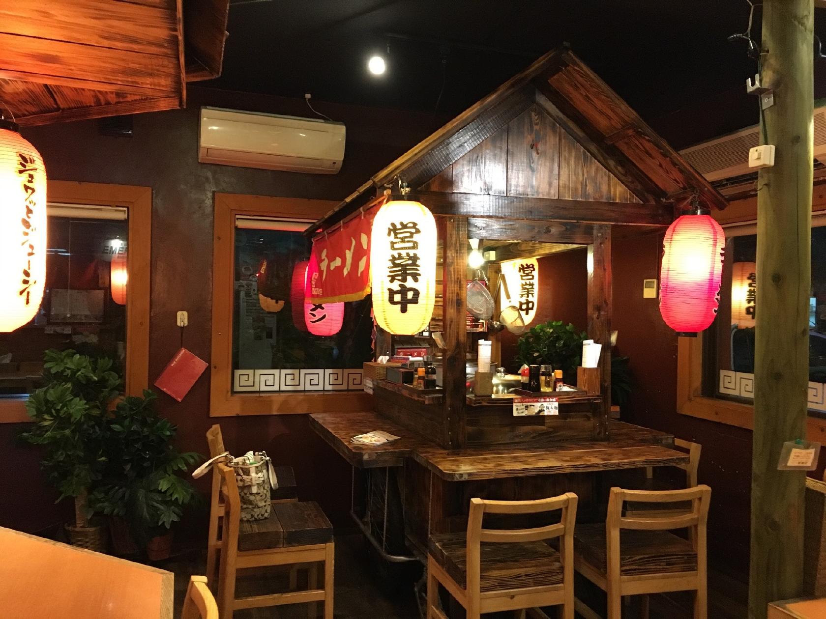 屋台赤道ラーメン 北中城店