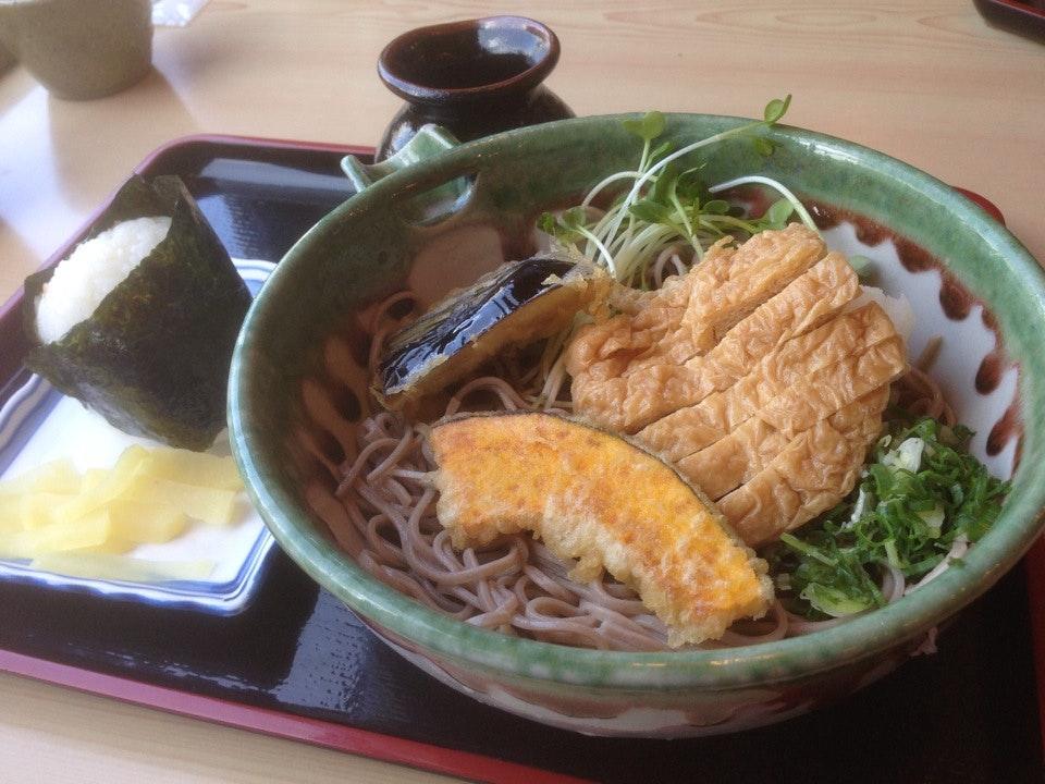 風流　田毎そば　モンテメール店