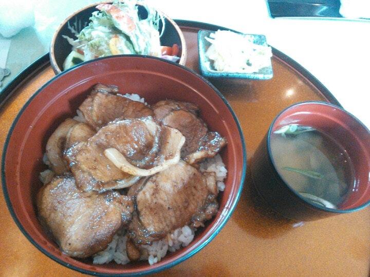 煉瓦亭