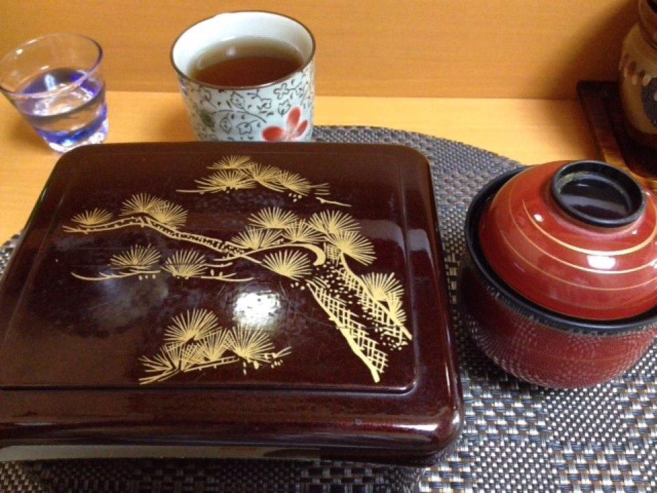 鰻屋うりずん
