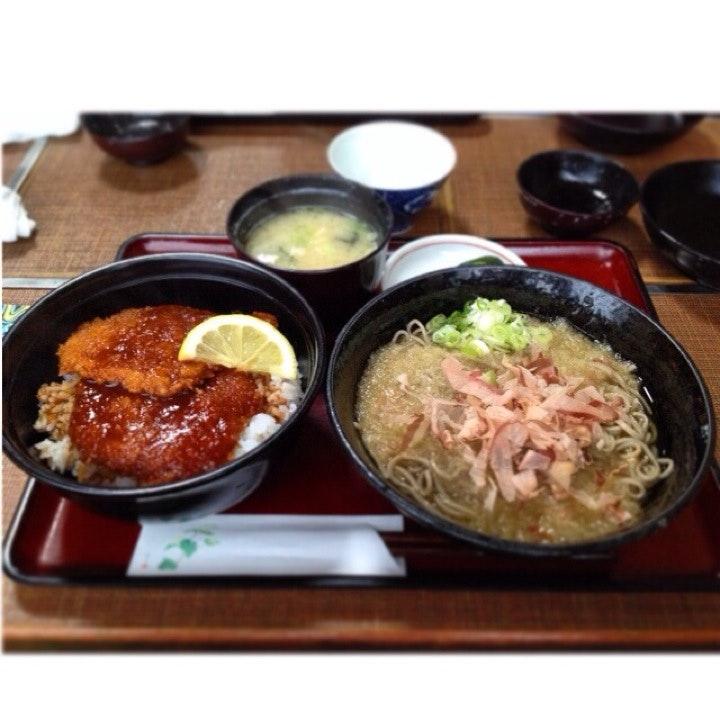 そばとめん処 大もり 本店