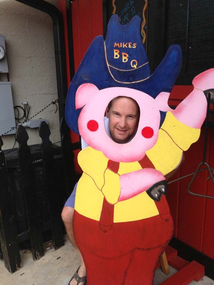Mike's Barbeque