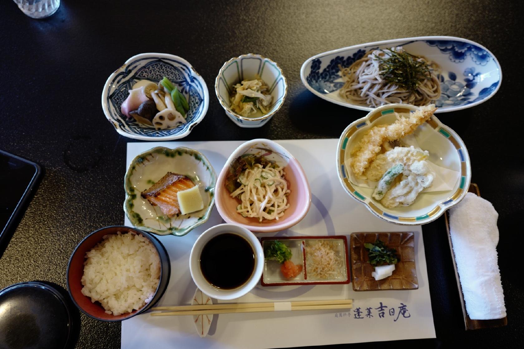 蓬莱荘