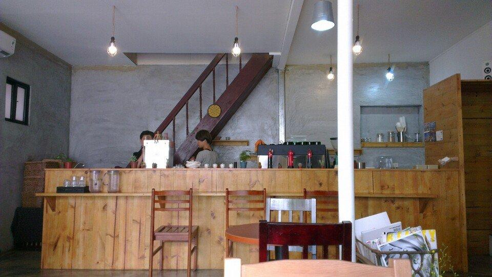 2ins:H cafe