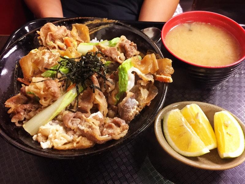 春亭園