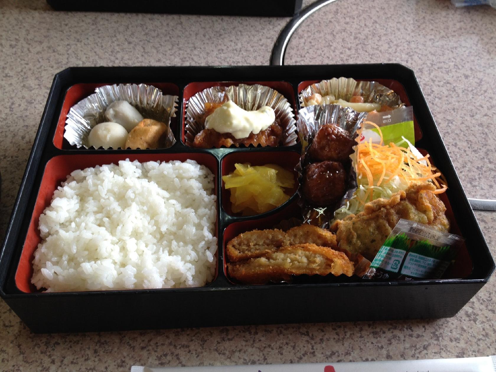 牛々亭日の出店
