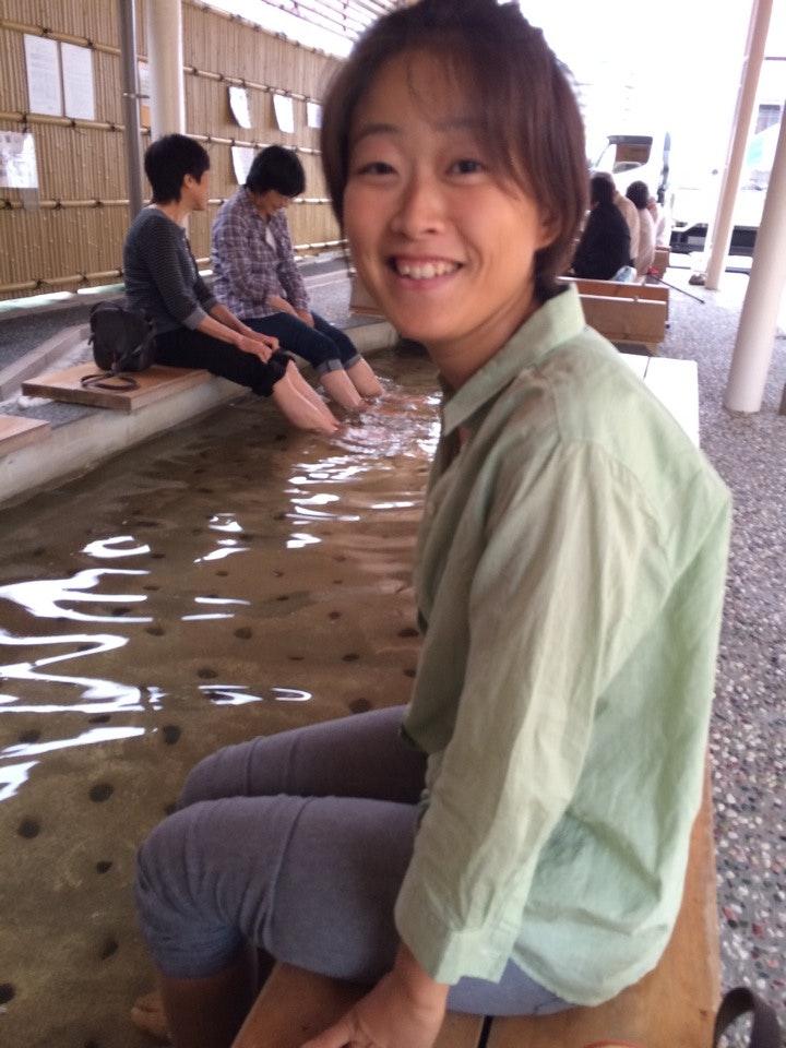 足湯カフェ ことことこっとん
