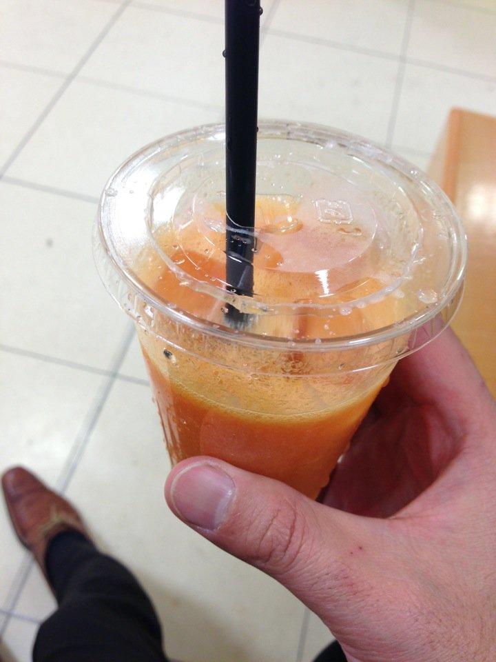 九州屋ジューススタンド