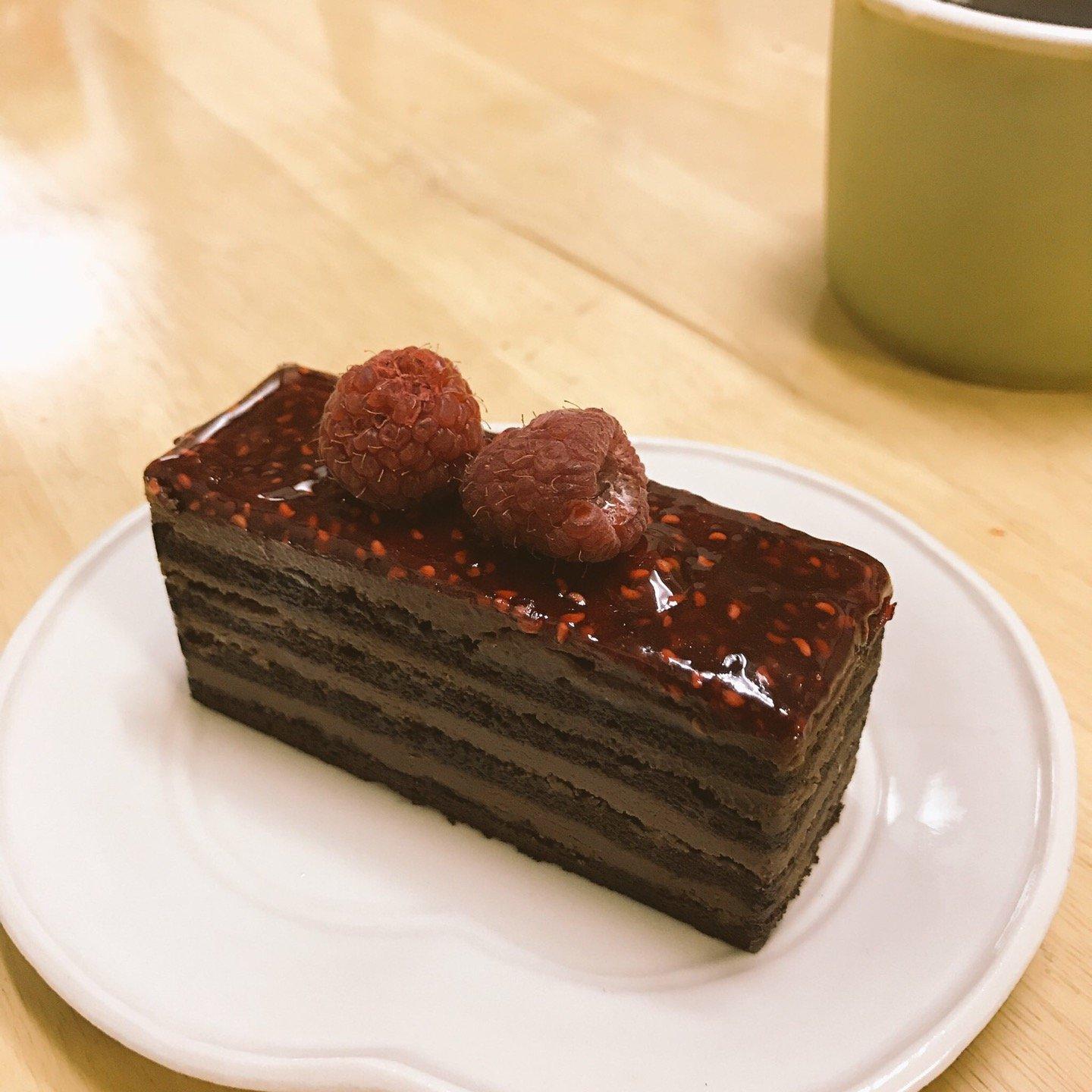 ル スリジェ　ダムール 長良店