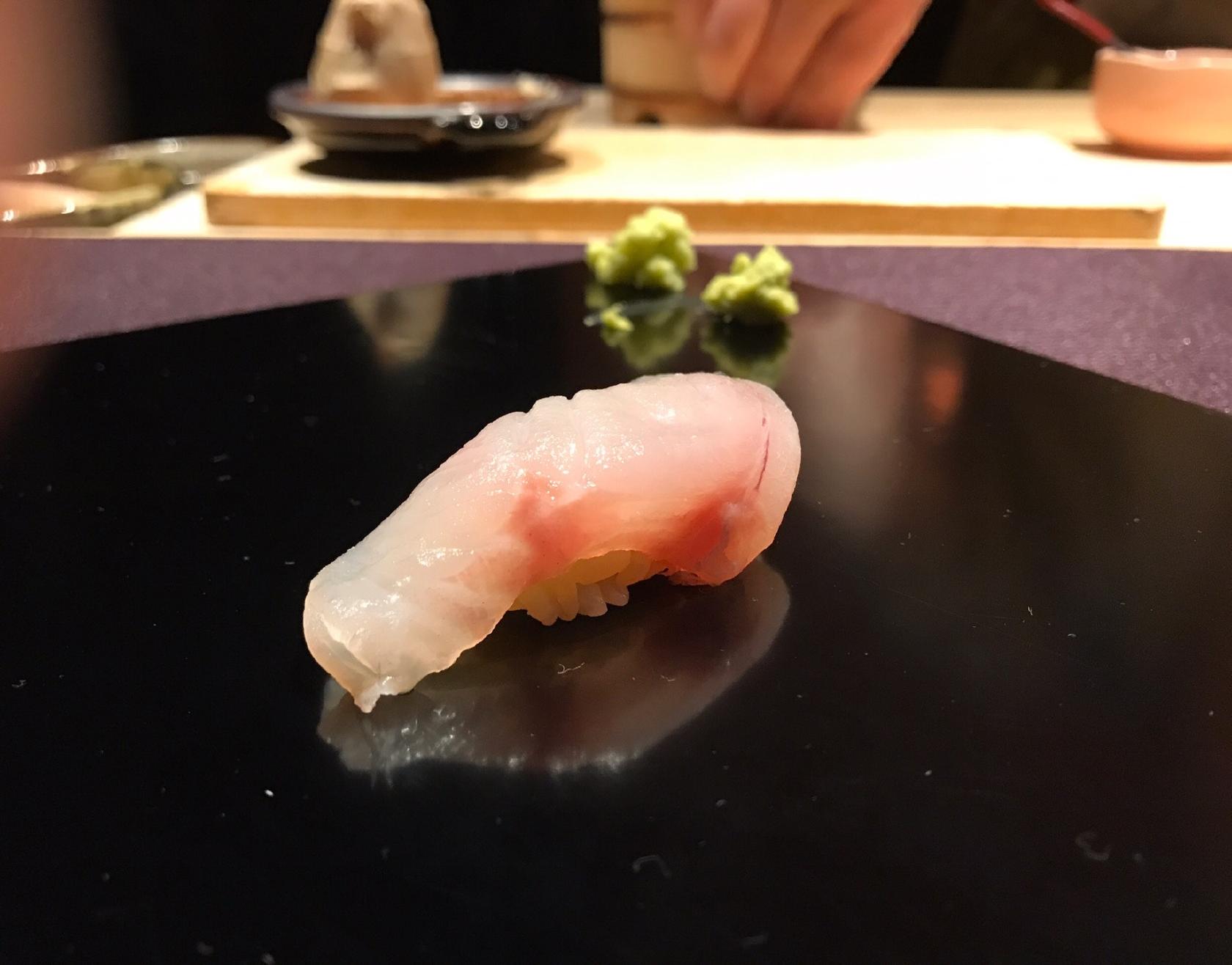 すし人 三篤