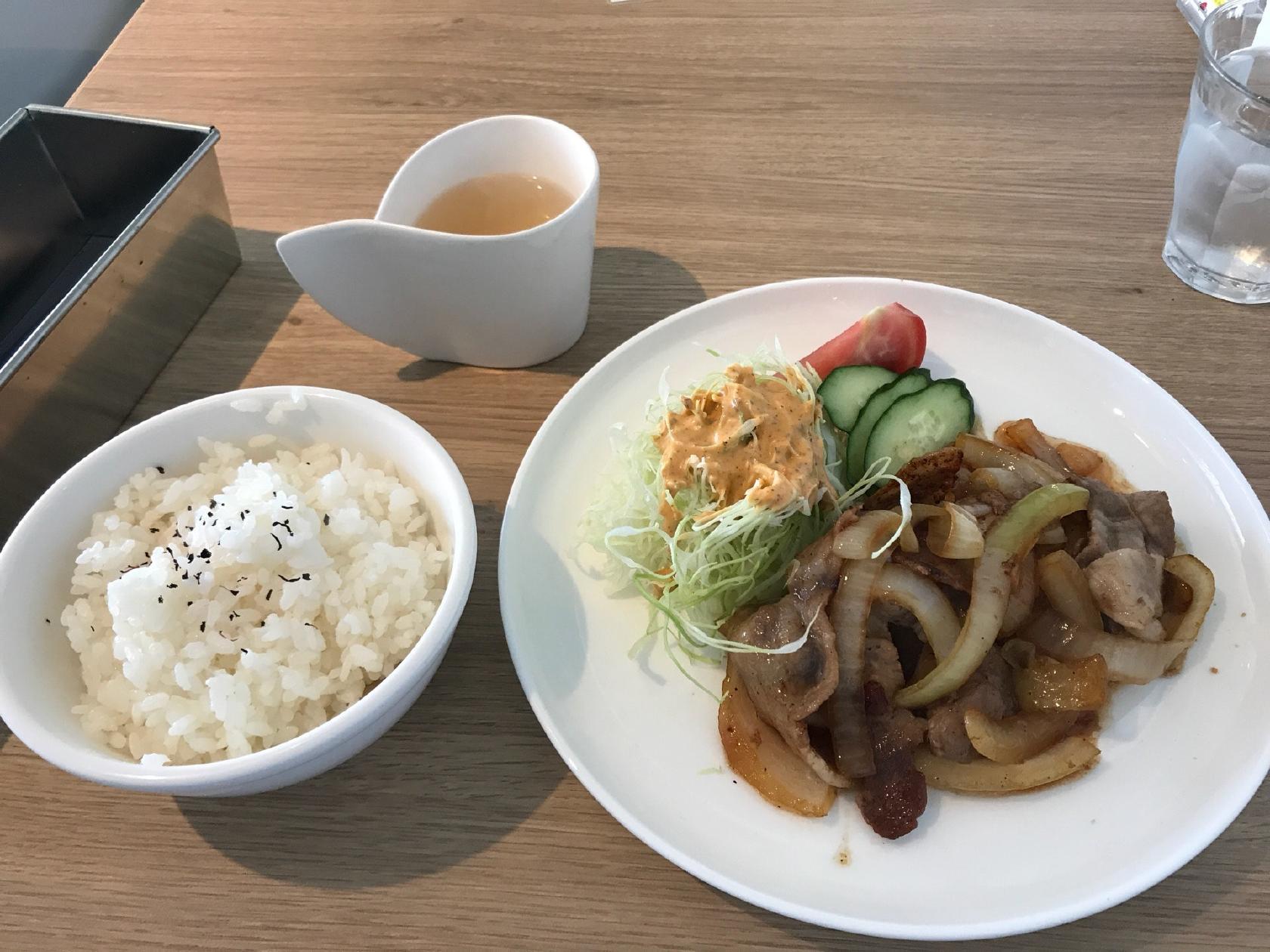 黒毛和牛ステーキ ヤキニクマル