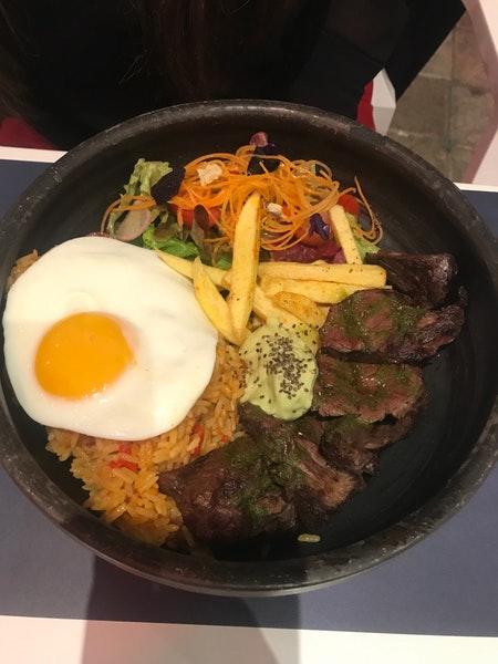 Lola Restaurant
