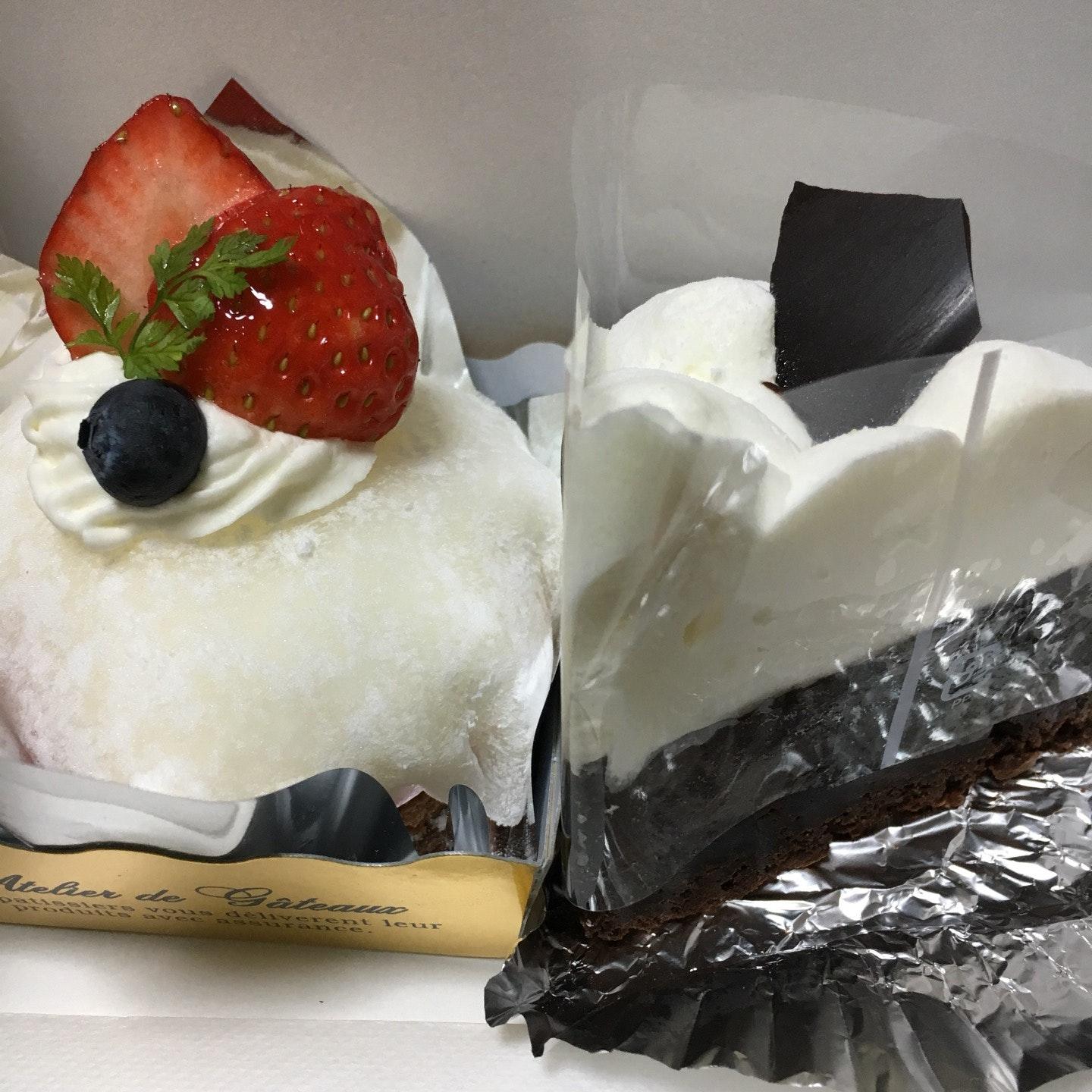 オヤツノイシ