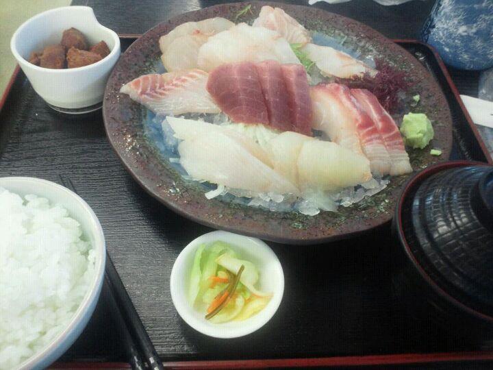 与作鮨