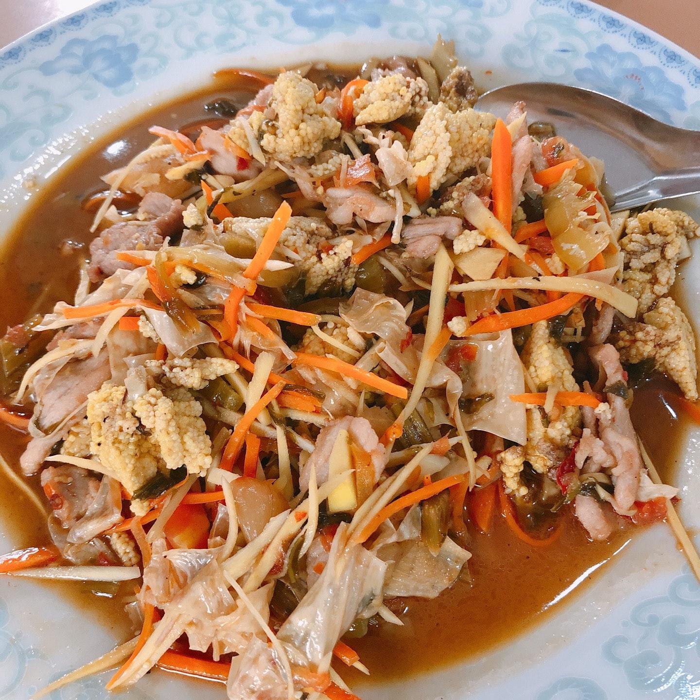 လူထု ေခၚက္ဆြဲ