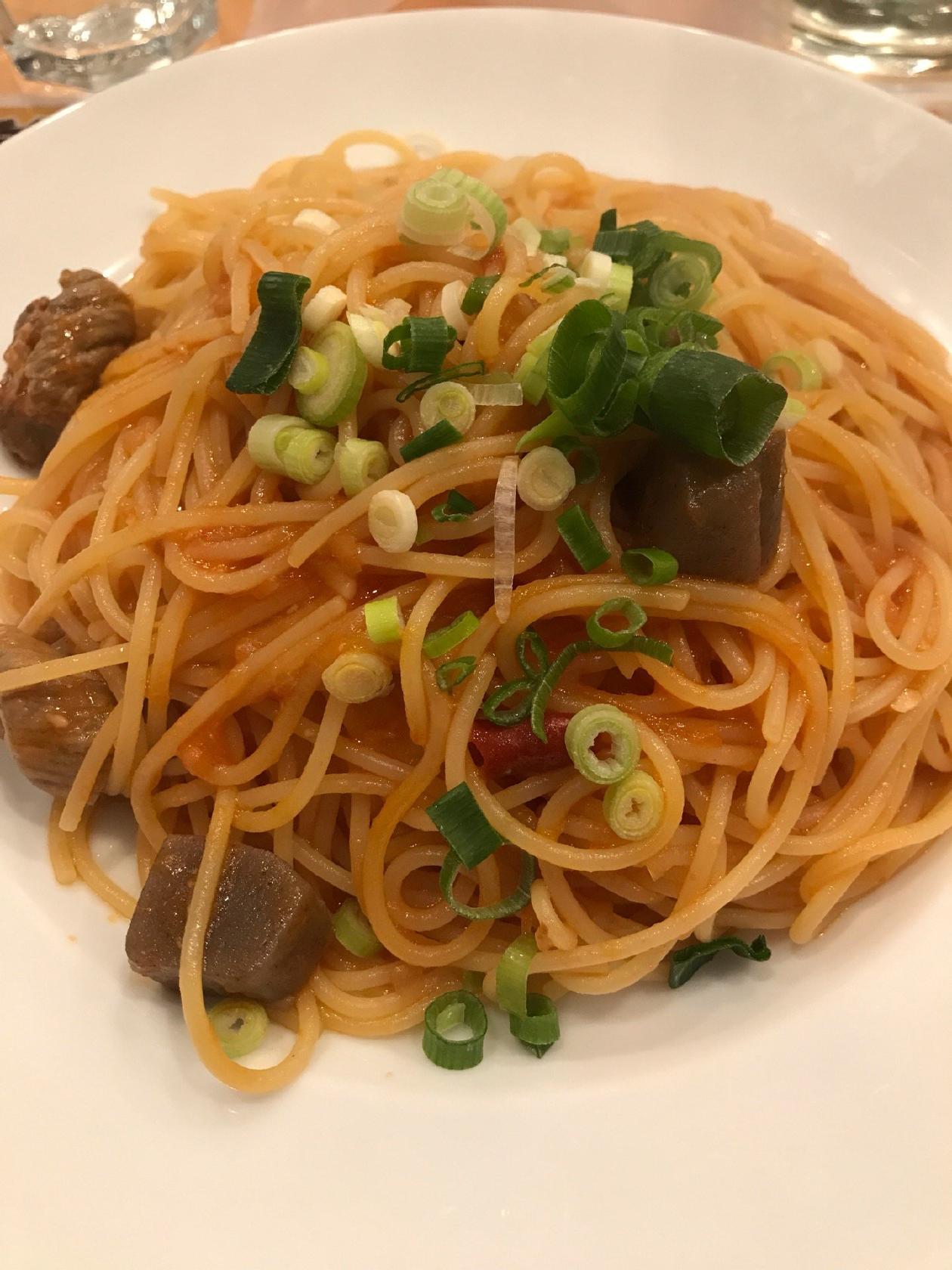壁の穴