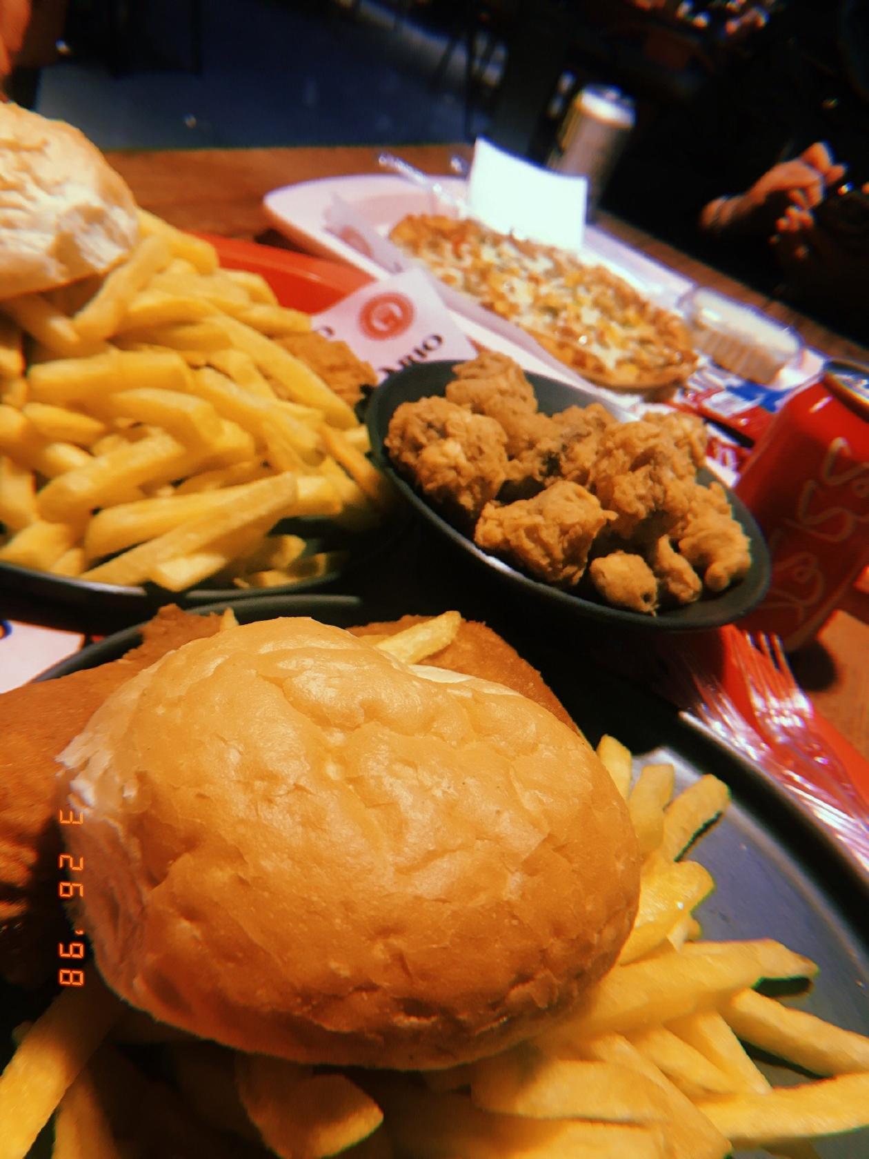 Ariyo Café & Traditional Restaurant كافه و رستوران سنتى آريو