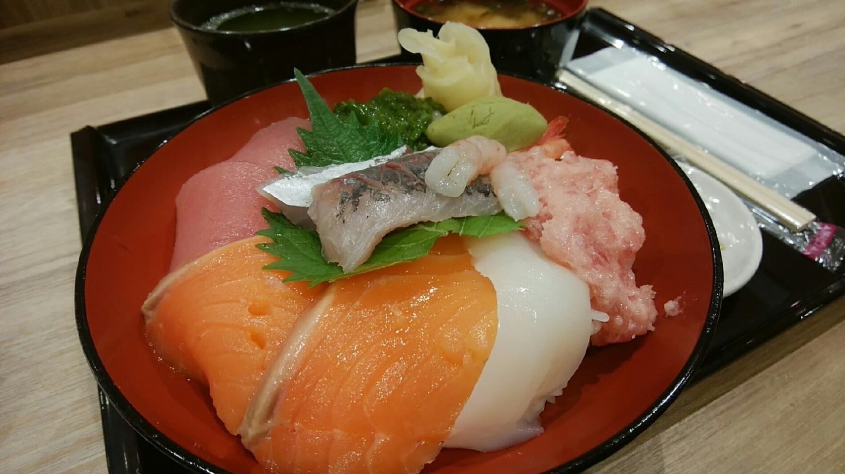 魚魚彩