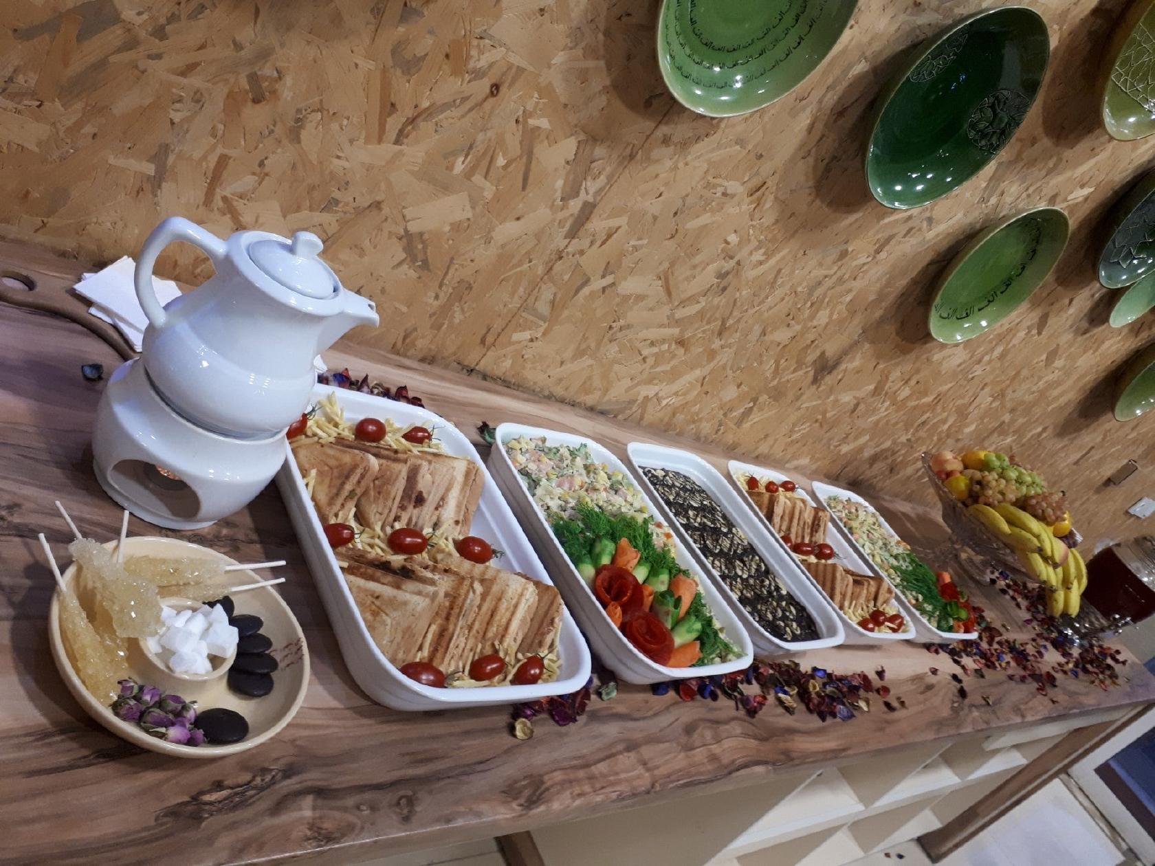 Breakfast Spot صبحانه کافه الف