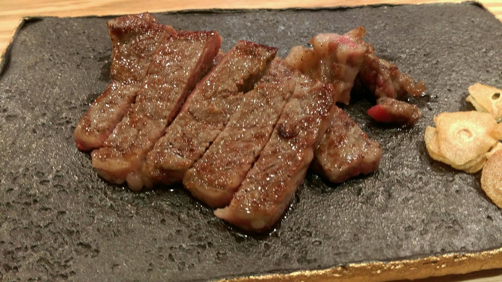 鉄板焼・天ぷら割烹 志紀