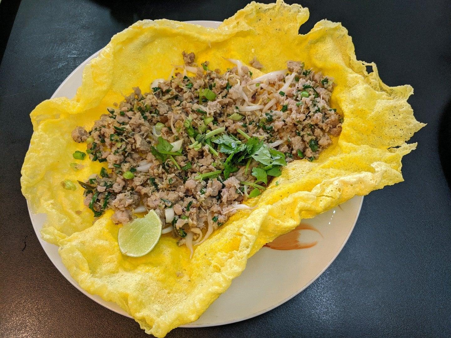 แหนมเนืองเจ๊ดา