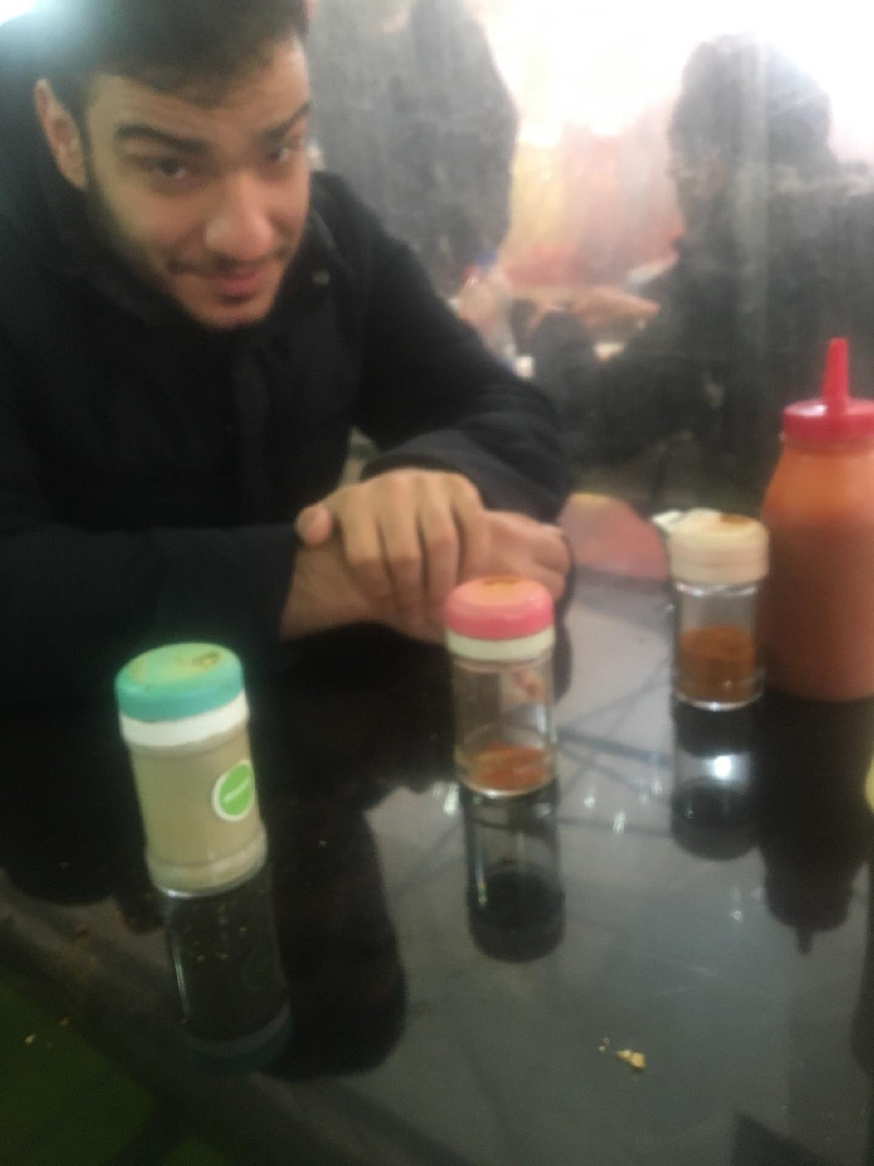 پيتزا سى و سه پل