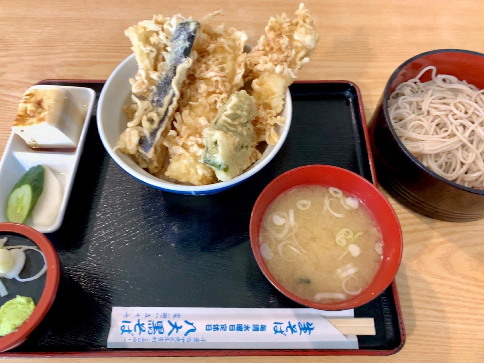 八大黒そば