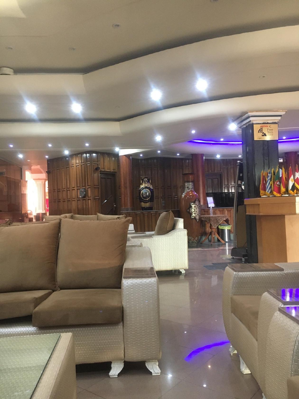 Tehrani Hotel هتل تهرانی