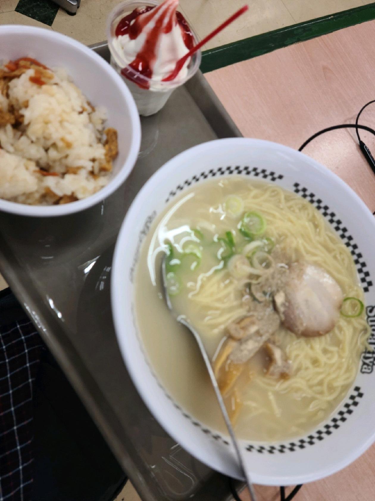 スガキヤ 長浜アルプラザ店