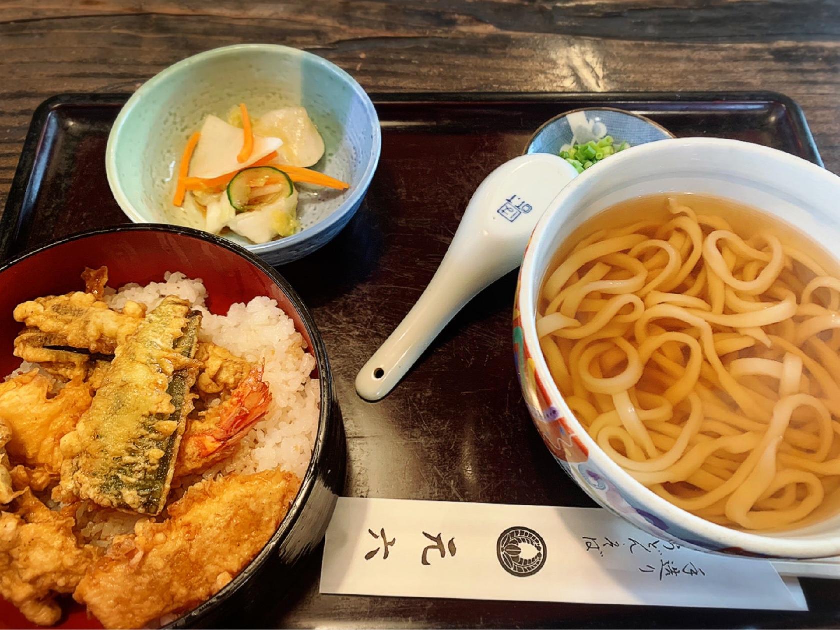 元六 所沢若松店