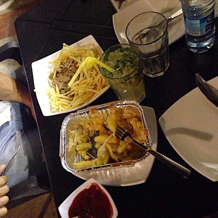 Quick Restaurant کوئیک