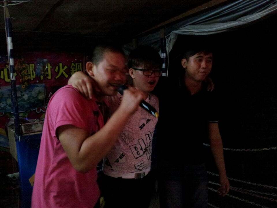 晏斗开心乡村火锅