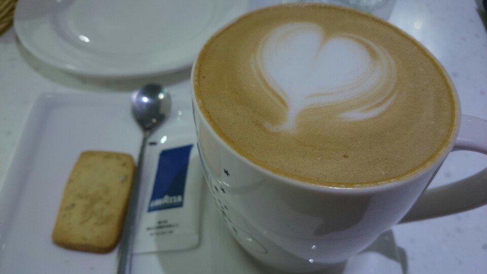 Dazzling Cafe Bubble
