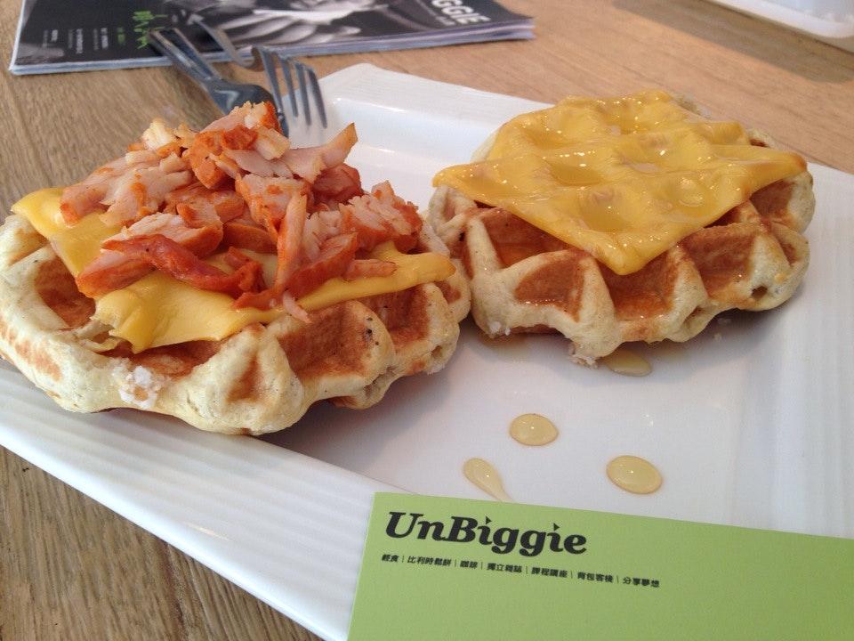 Unbiggie cafe