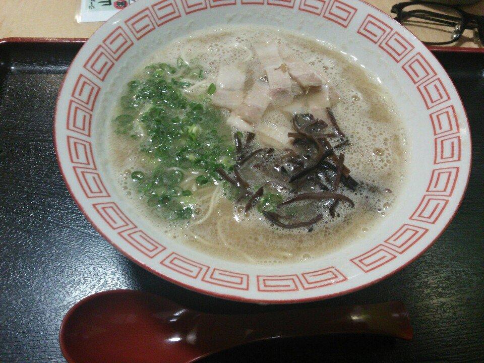 ラーメン博多もつ鍋もつ焼山笠織田屋