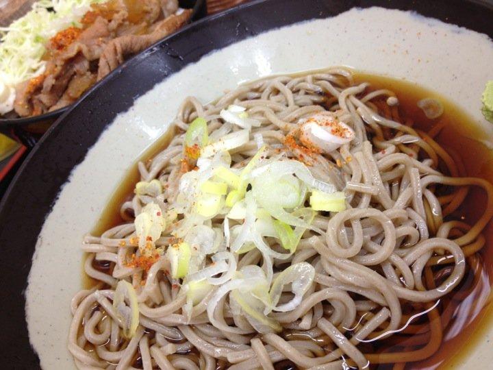 せんねんそば 和光市駅北口店