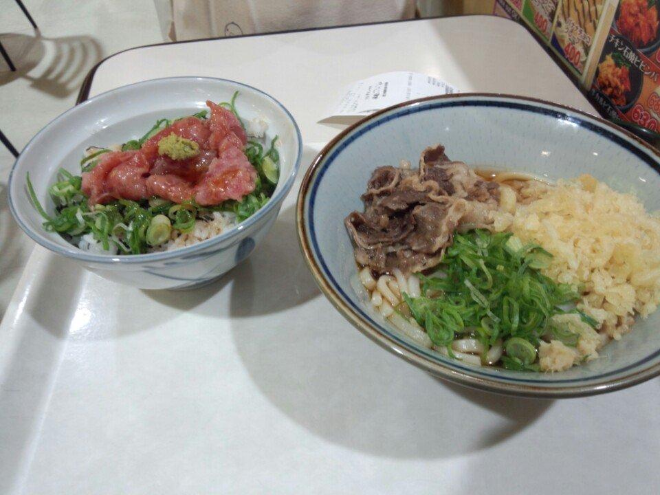 麺ショップつるつる フジグラン今治