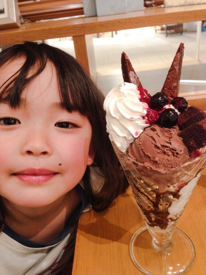 ハーバーズカフェ