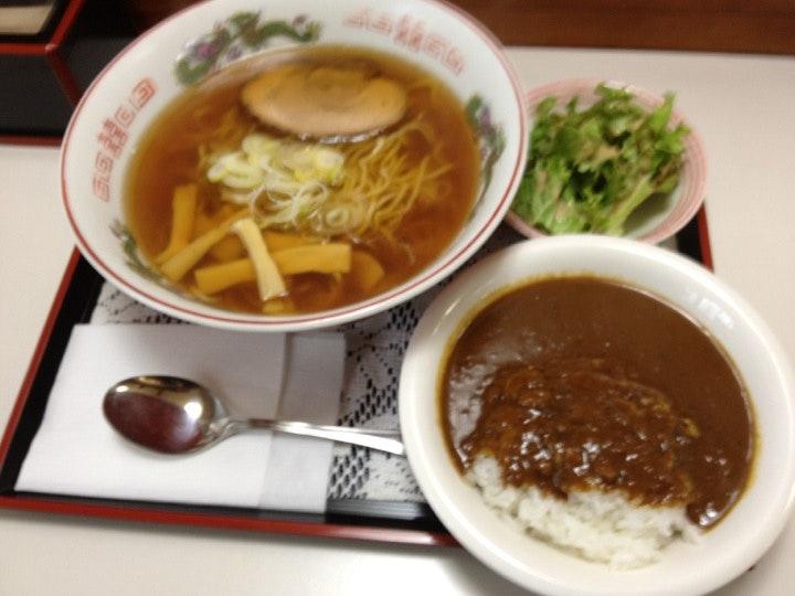 カレーとラーメンの 越中