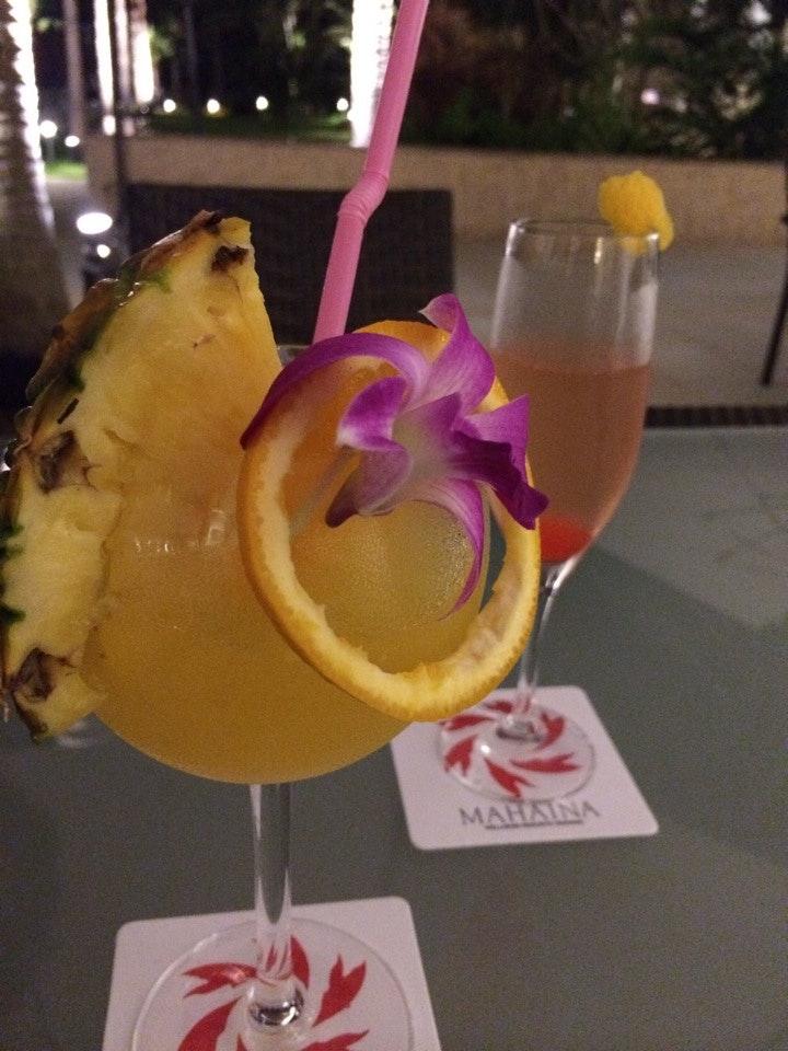 Lounge & Bar KARAHAI